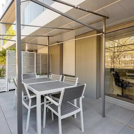 Lovely Dowtown With Terrace And Parking Apartamento Bordéus
